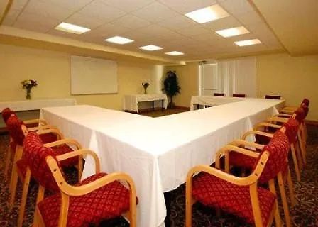 Comfort Inn & Suites Jackson - West Bend 